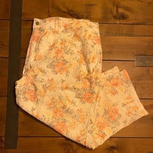 Peach & Cream Floral Crop Pants
